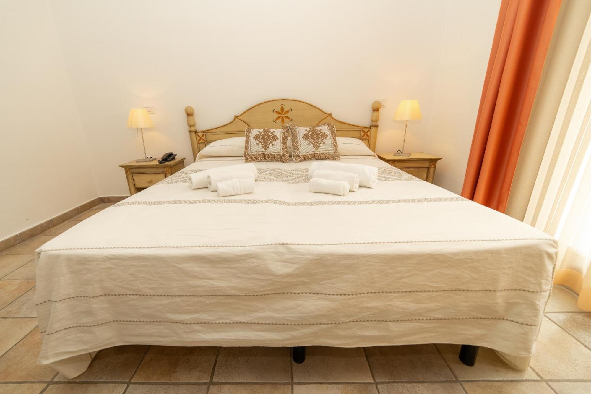סנטה טרזה גאיורה Gh Diana Hotel מראה חיצוני תמונה